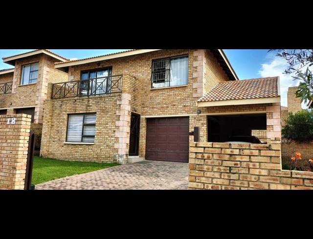 2 BEDROOM HOUSE FOR SALE IN NOORDHANG